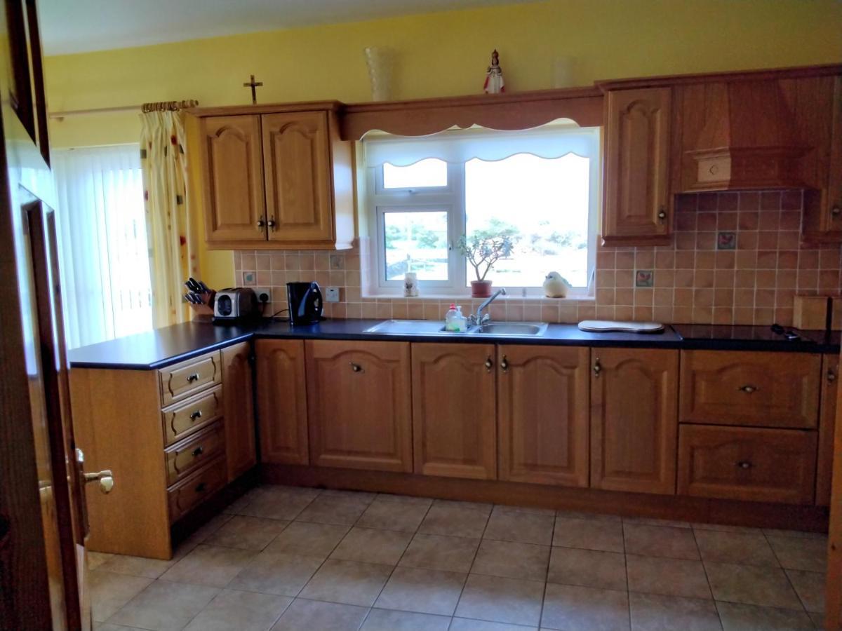 Warm And Welcoming Family Home Ballinrobe Eksteriør billede
